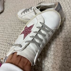 Golden goose hi star bought in 2022 at clt mall store.Orig $886 selling for $500